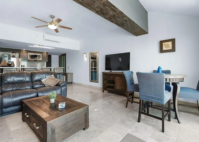 Vista La Jolla 2 Bedroom 408 Apartment *